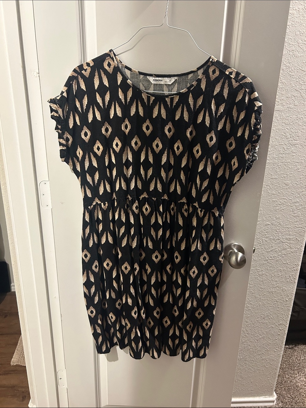 Sonoma Black and Beige Patterned Mini Dress